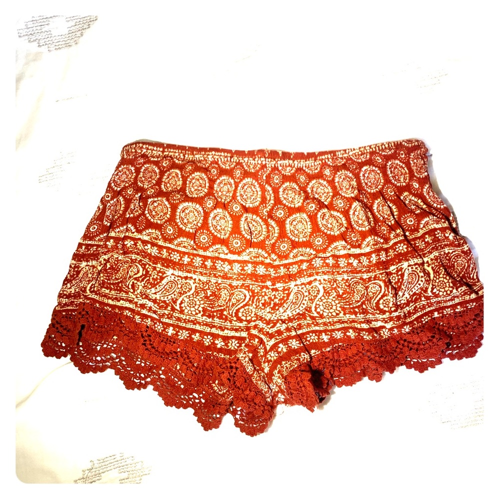 Forever 21 cute red flowy shorts